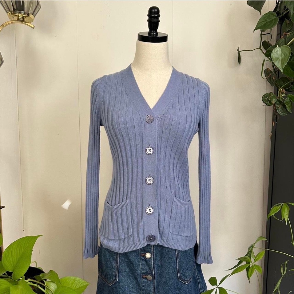 Talbots Petite Ribbed V-Neck Cardigan Lilac Blue Purple Sweater Small P Pockets